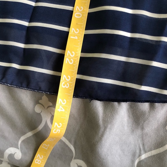 Sleeveless top - Picture 4 of 5